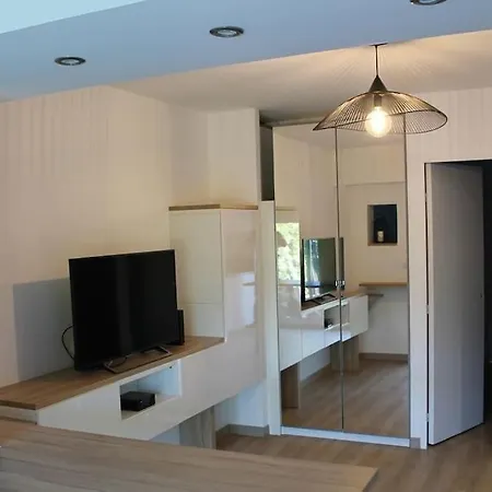 Apartment Studio, Jardin, Clim & Parking